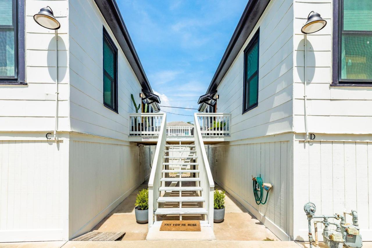 Soleil House - Unit D Villa Galveston Bagian luar foto